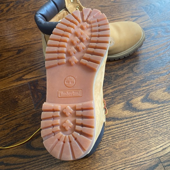 Timberland Us Size 6 Boys - Picture 4 of 4